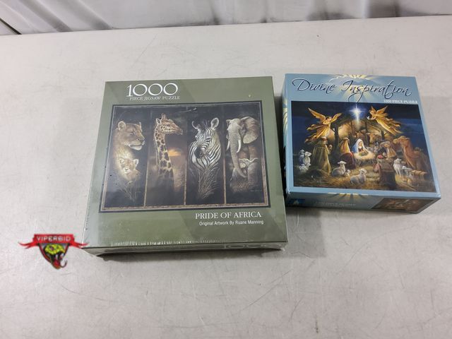 Lot 7-133492 - New! (2) 1,000 Piece puzzles.