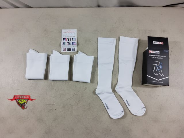 Lot 7-134176 - New! (4) Pairs - Levsox compression socks. Size: M. 20-30 mmHg.