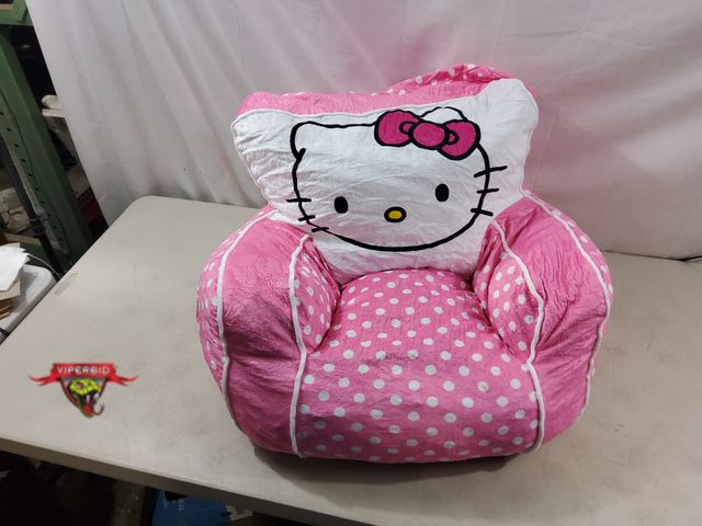 Lot 7-131427 - Hello Kitty kids compressed foam plush chair. 21 Inches (H) x 23 Inches (W) x 28 Inches (D). Note: N...