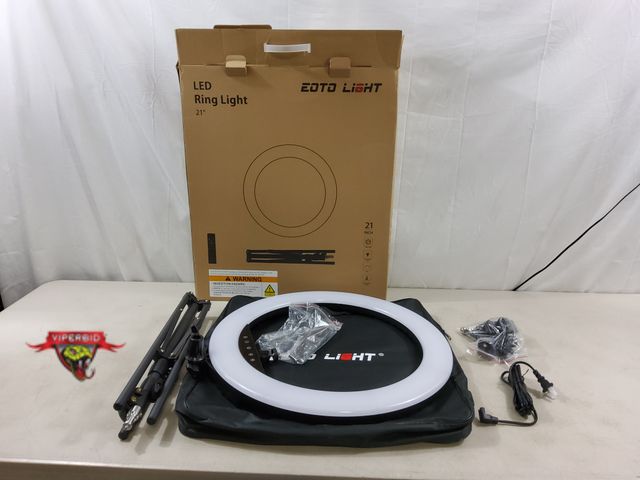 Lot 7-131791 - Eoto Light led 21" Ring light. Tested to light up.