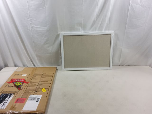 Lot 7-123510 - Linen bulletin board with MDF frame. Measurements 23" x 17".