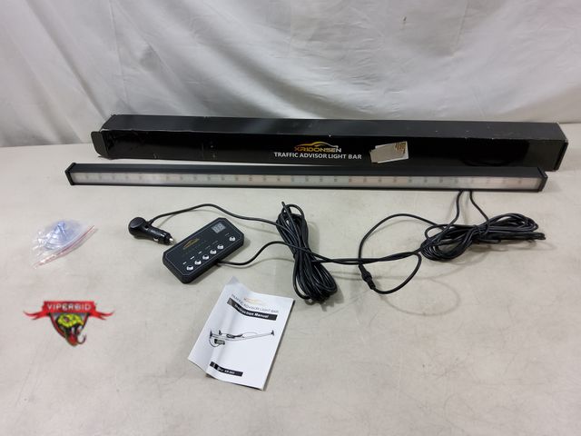 Lot 7-131271 - XRIDONSEN 35 inch Traffic Advisor Light Bar 144 LED Green Amber strobe lights. Tested.