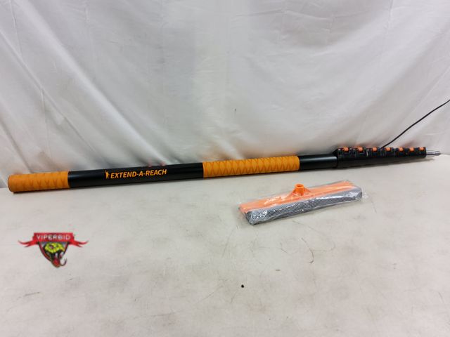 Lot 7-131932 - Extend-A-Reach 5-30 ft. Telescoping Window Cleaner pole.