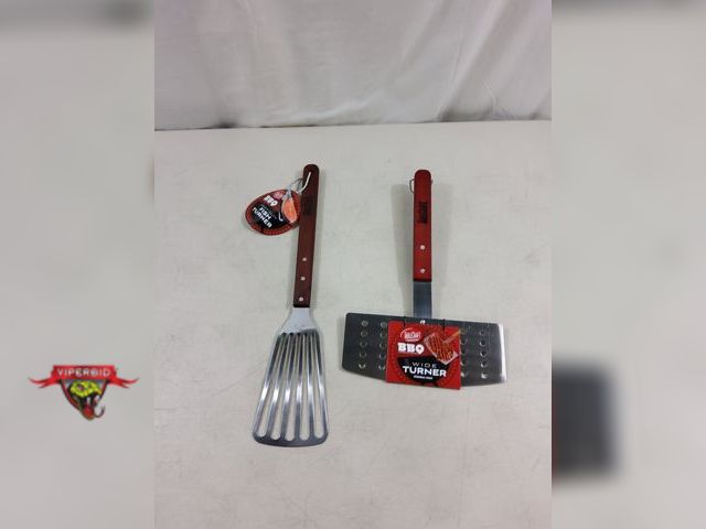 Lot 7-123420 - New! BBQ Stainless Steel wide turner and fish turner.