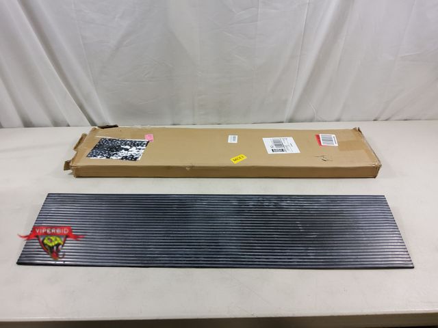 Lot 7-123659 - 35-1/2" X 8" X 1-1/2"H Rubber threshold ramp.