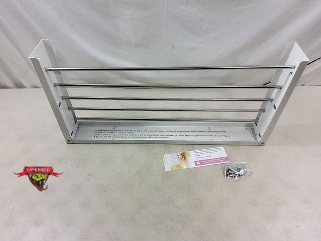 Lot 7-130515 - 31-1/2" Wall mounted clothes drying rack.