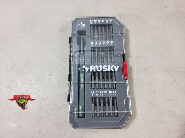 Lot 7-130241 - Husky precision screwdriver sete.
