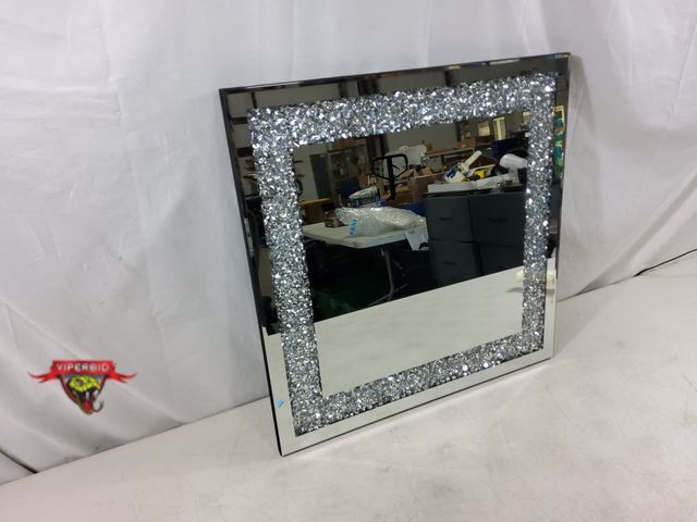 Lot 7-135766 - 19-3/4" X 19-3/4" Wall mounted Mirror.