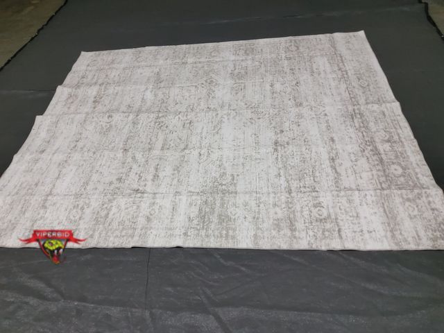 Lot 7-130337 - 8 ft. X 10 ft. Area rug.