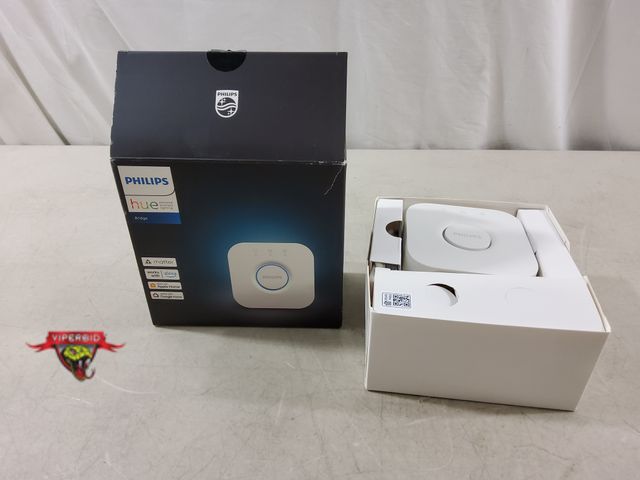 Lot 7-133474 - Philips Hue Bridge. Works with Alexa, Apple Home &amp; Google Home.