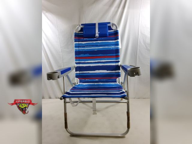 Lot 7-131393 - SunnyFeel oversized beach chair. 16.2"D x 28.35"W x 41.73"H.