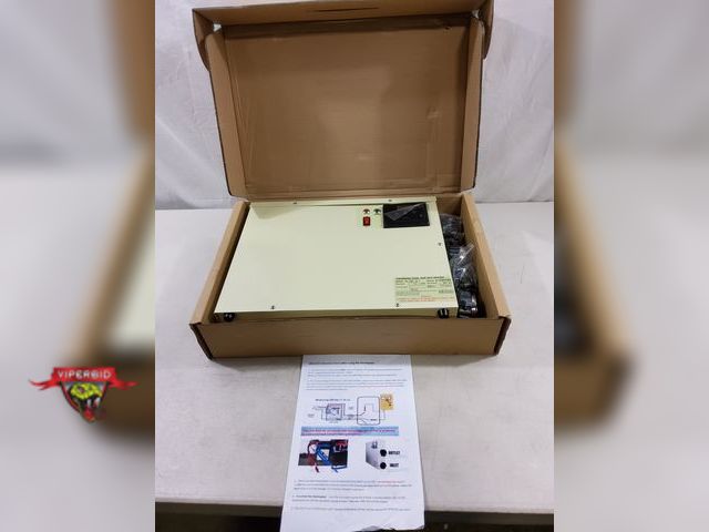 Lot 7-131187 - Swimming pool (less than 250 cu. ft) and spa heater. Model ST-11. Power: 11Kw.