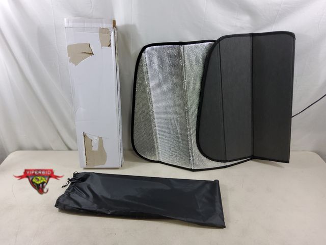 Lot 7-134264 - Foldable sunshade. 54" X 26".