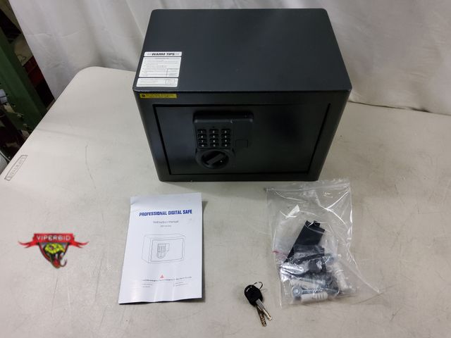 Lot 7-131578 - Digital safe with keys. Model 25HD-D. 13-3/4" X 9-3/4" X 10"H.