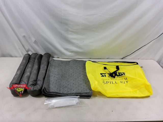 Lot 7-130945 - Stardust Spill Products Quick Response II Spill Kit. Includes: (15) Universal Sorbent Pads, (2) Univ...