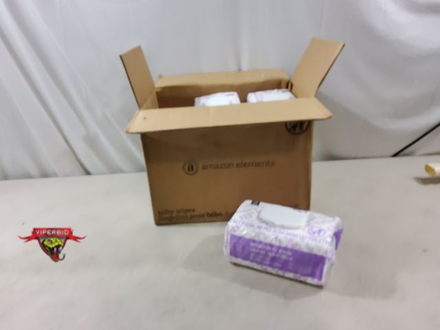 Lot 7-134125 - (9) Packs of 90 - Sensitive baby wipes.
