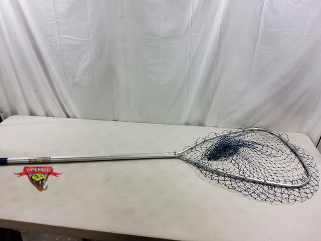 Lot 7-123617 - Fishing net. 60"L.