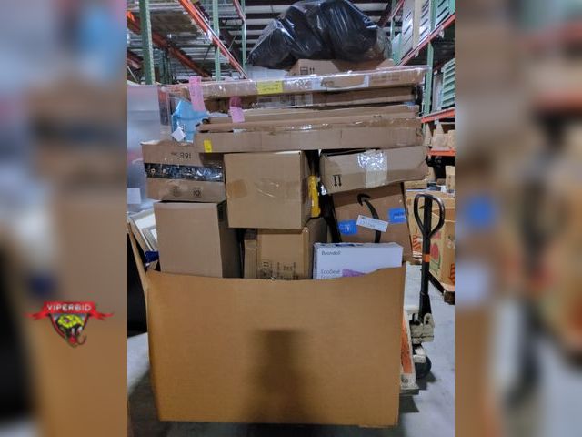 Lot 7-135069 - Extra large box of assorted items (box is NOT included). Mostly customer returns - Accumulative no s...