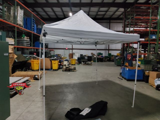Lot 7-131732 - DSG Commercial canopy. 10 X 10 Straight leg. Walk in height: 7 ft. 2".