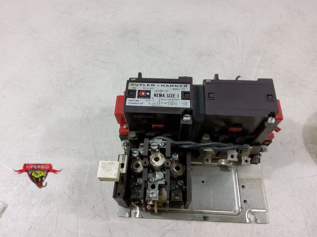 Lot 7-134390 - Cutler Hammer magnetic reversing motor starter. No. A50CN0 .