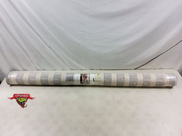 Lot 7-132924 - New! 5 ft X 7 ft. Outdoor rug.