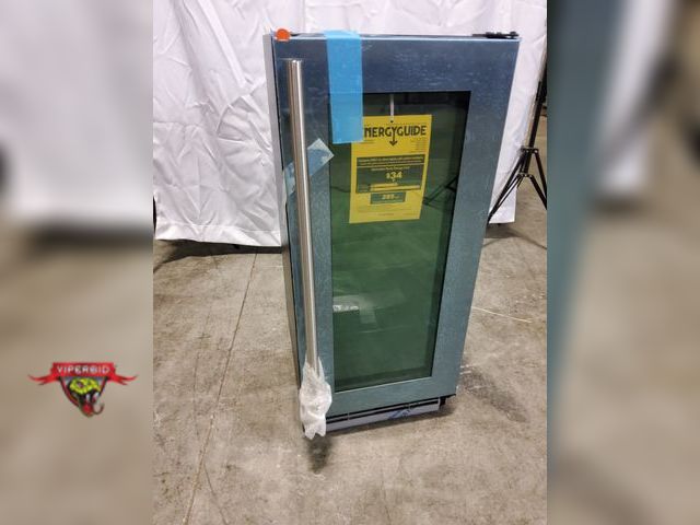 Lot 7-134069 - U-Line UHBV115-SG01A is a 15” Beverage center with stainless steel framed glass door and 2.9 cu. Ft....