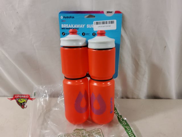 Lot 7-133534 - 2-Pack HydraPak breakaway surge squeeze bottle. 30 oz.