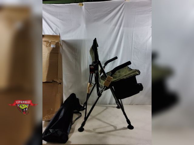 Lot 7-123651 - New! KemiMoto hunting blind chair with carrying bag.