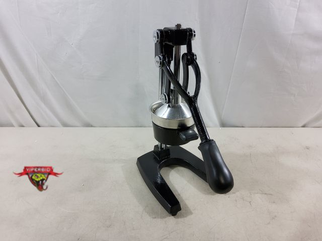Lot 7-133720 - Heavy Duty Citrus Juicer.