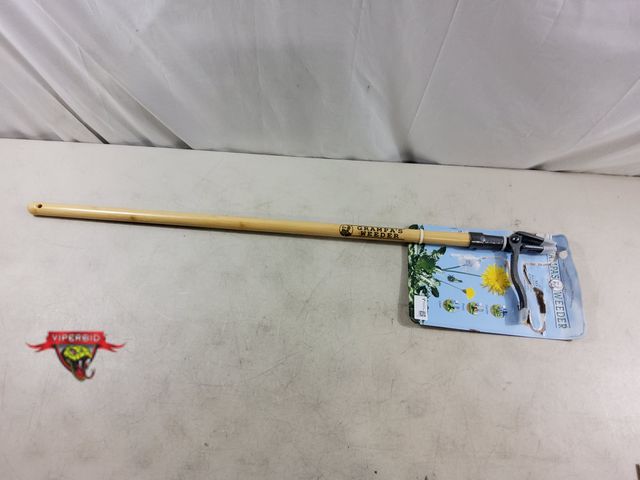 Lot 7-134000 - The original Grampa's Weeder.