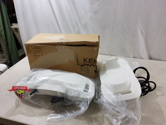 Lot 7-133794 - Pair of Kemi Motor boat bumpers / boat fenders. 17" X 8".