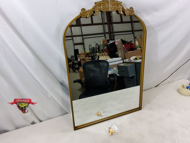 Lot 7-132886 - 22" X 32" Decorative wall mirror.