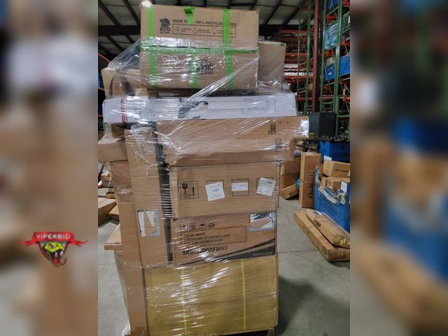 Lot 7-123801 - Customer return pallet. May include new, used, broken, or parts and repair items.