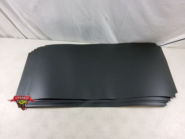 Lot 7-134454 - (5) Gorilla Grip plastic shelf liners. 17.25" X 35.25. Fits 18" X 36" Shelfs.