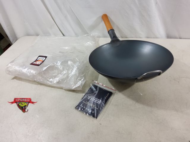 Lot 7-133783 - Yosukato 13.5" Black carbon steel wok.