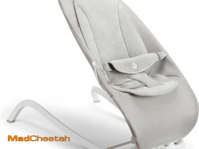 Lot 74-12098386 - Munchkin Electric Baby Bouncer &amp; Rocker with Digital Touch Display, Soothing Sounds &amp; 3 Recl...