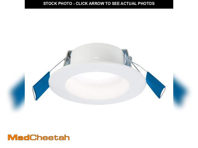 Lot 74-12829924 - HALO RL 4 in. Canless Recessed LED Downlight, 600/900lm, 5CCT, D2W, 120V, DM - UNUSED
