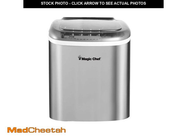 Lot 74-14113868 - Magic Chef 27 lbs. Bullet Ice Countertop Ice Maker in Stainless Steel - UNUSED
