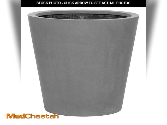 Lot 74-12921329 - PotteryPots Bucket Medium 20 in. Tall Grey Fiberstone Indoor Outdoor Modern Round Planter - UNUSED