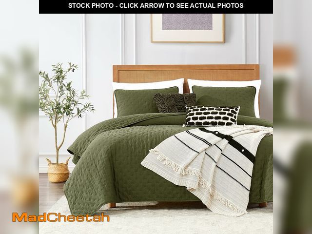 Lot 74-14151180 - Olive Green Cloud King Size Quilt Bedding Sets with Pillow Shams, Farmhouse Lightweight Soft Bedspre...