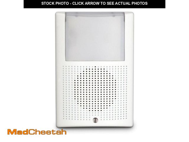 Lot 74-12690947 - Defiant Wireless Plug-In Doorbell Kit with LED Night Light and Wireless Push Button, White - UNUSED