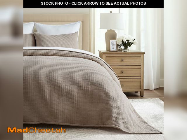 Lot 74-13773816 - EVERGRACEHOME Cotton Gauze Full Queen Bedspread, Ultra Soft Prewashed Pick Stitch MatelassÃ Coverle...