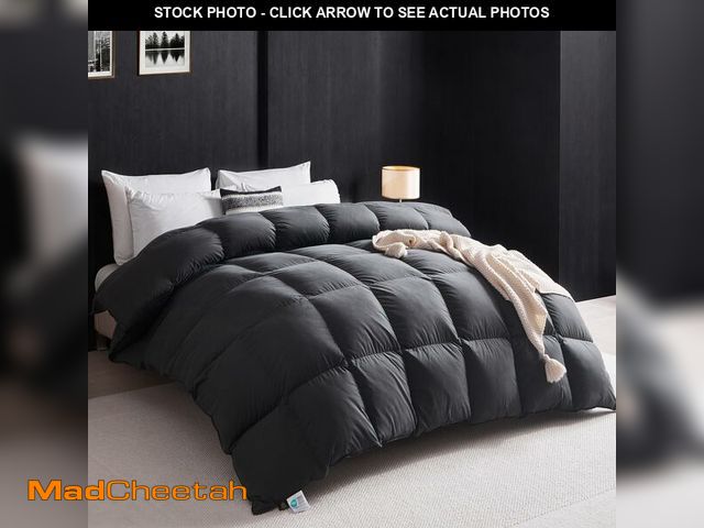 Lot 74-14428341 - L LOVSOUL Premium Goose Down Comforter Cal King,Grey, All Season,108X98IN - UNUSED