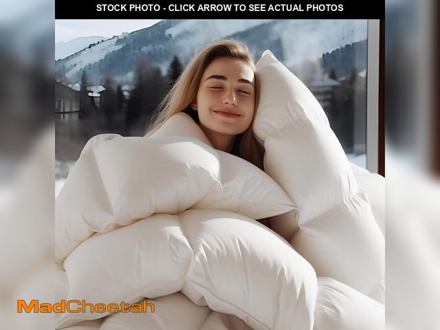 Lot 74-12398744 - Wellos Luxury 900+ Fill Power Goose Feather Down Comforter Queen Size - 1600 TC/DM Cotton Blend Medi...