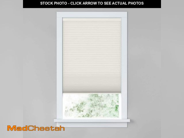Lot 74-14327742 - LEVOLOR Classic Value Powder Cordless Light Filtering Polyester 3/4 in. Cellular Shades - 36.75 in. ...