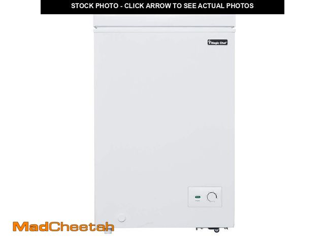 Lot 74-12638801 - Magic Chef 3.5 cu. ft. Manual Defrost Chest Freezer in White - UNUSED