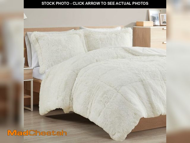 Lot 74-13331484 - Intelligent Design Malea Shaggy Comforter Set, Long Faux Fur Cozy Down Alternative, Modern Casual Ul...