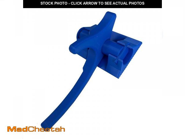 Lot 74-12308425 - JILINWEI Deep Tissue Release Hip Tool for Alleviates Tight Hip Flexors, Iliacus Muscles,Psoas,Blue -...
