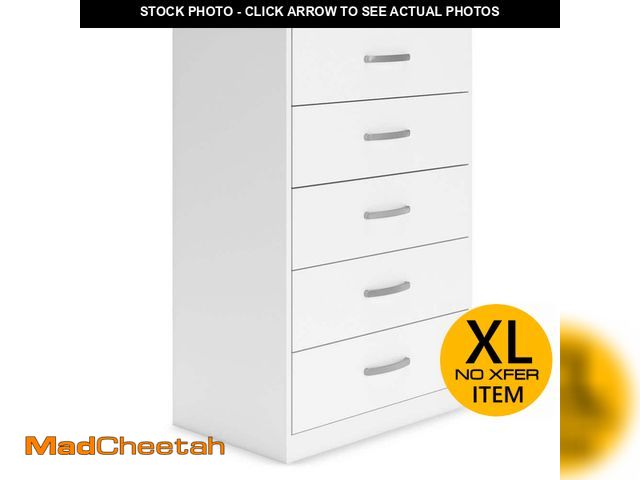 Lot 74-12535545 - Signature DESIGN BY ASHLEY Flannia White 5 Drawer 29.88 in. Chest of Drawers - UNUSED