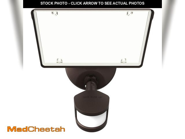 Lot 74-12853674 - (MISSING HARDWARE) HALO TGS Bronze, Motion Sensor, Outdoor Integrated LED Flood Light with Square Si...